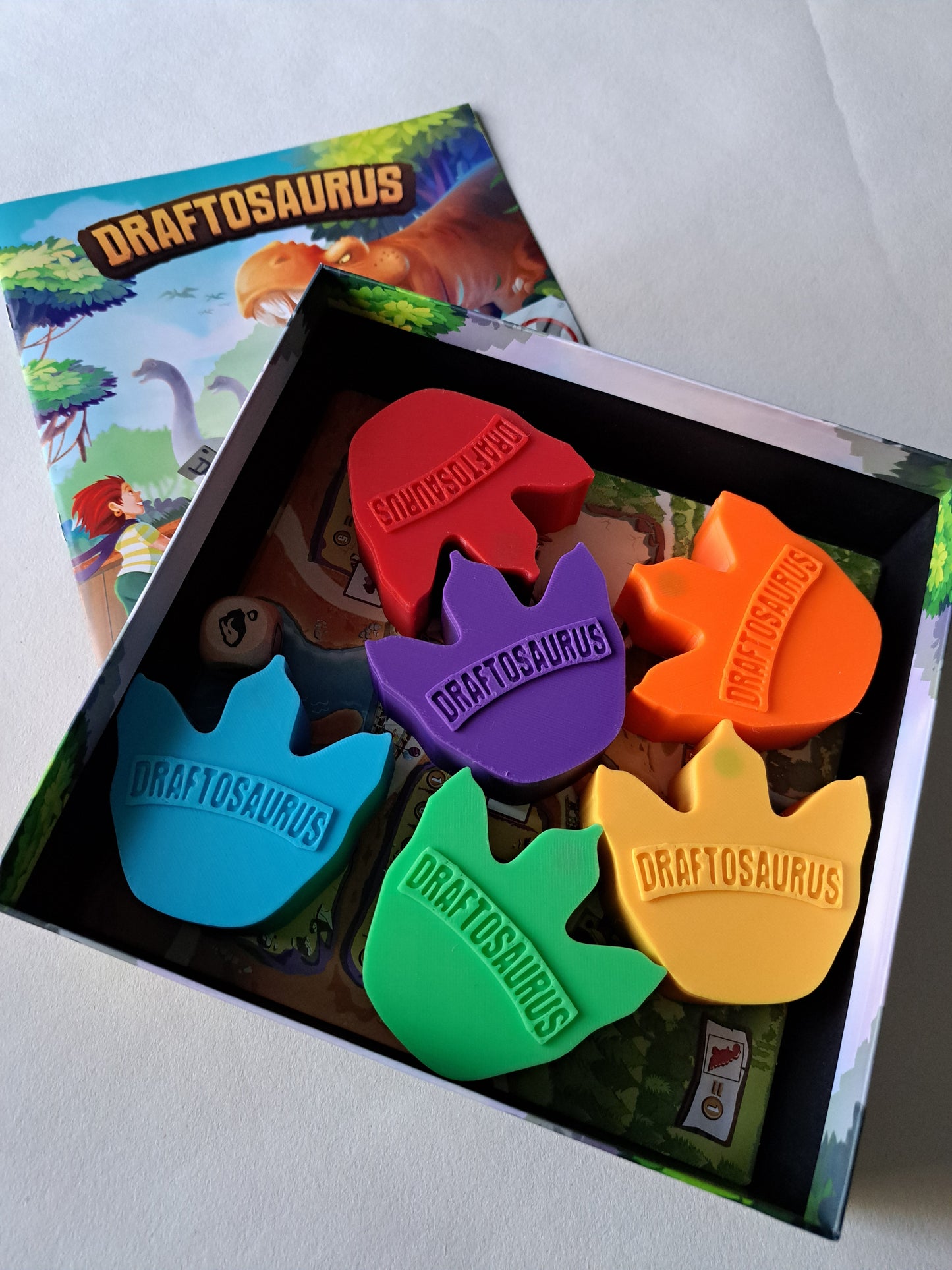 3D Printed Deluxe Draftosaurus Token Trays